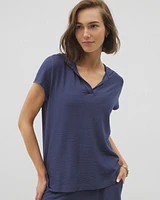 24/7 Crinkle Knit Short Sleeve V-Neck Hoodie