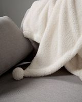 Soma Sherpa Throw, White/Ivory, size One Size