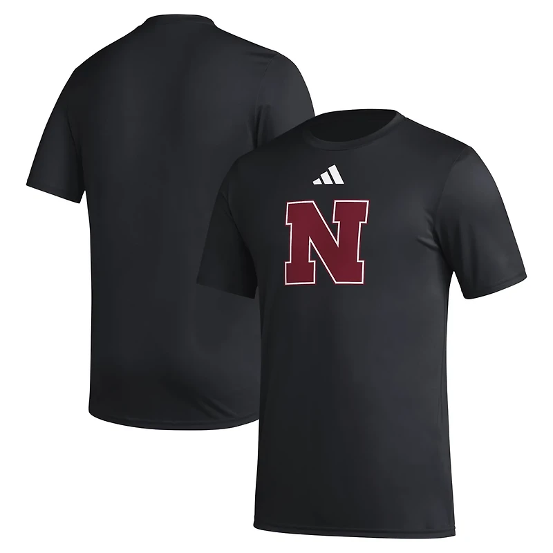 adidas Nebraska Huskers Primary Locker Logo Pre-Game AEROREADY T-Shirt
