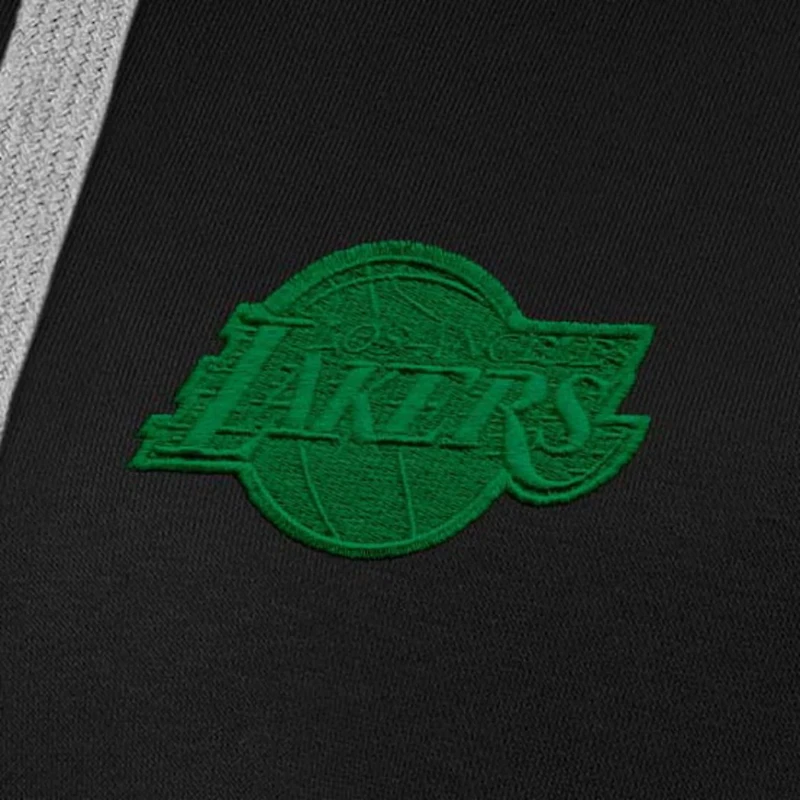 Antigua Los Angeles Lakers St Patrick's Day Victory Pullover Hoodie