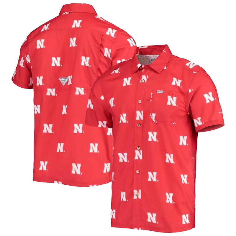 Columbia Nebraska Huskers Super Slack Tide Omni-Shade Button-Up Shirt