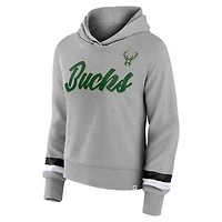 Fanatics Milwaukee Bucks Halftime Pullover Hoodie