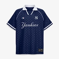 Fanatics New York Yankees Homerun Raglan V-Neck Polo