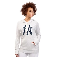G-III 4Her by Carl Banks New York Yankees Pregame Pullover Hoodie
