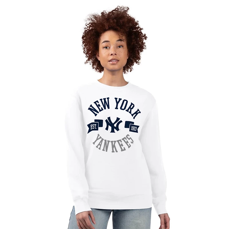 G-III 4Her by Carl Banks New York Yankees Team Logo Fleece Pullover Sweatshirt