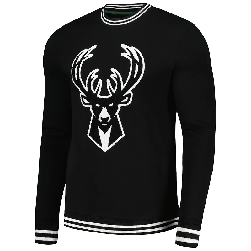 Men's Stadium Essentials Milwaukee Bucks Club Level Pullover Sweatshirt