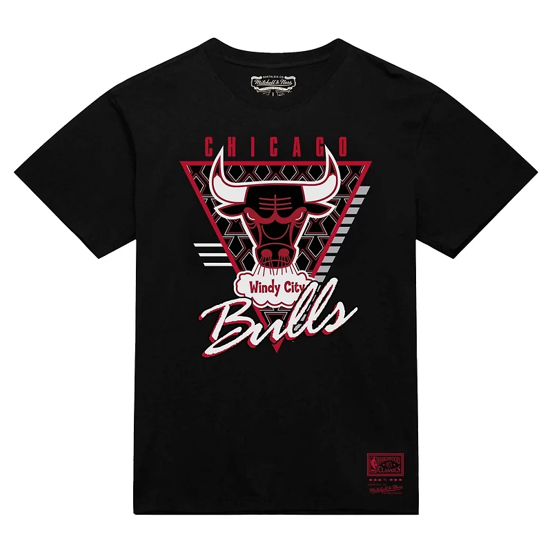 Mitchell  Ness Chicago Bulls Worldwide Collection Tri-Logo T-Shirt