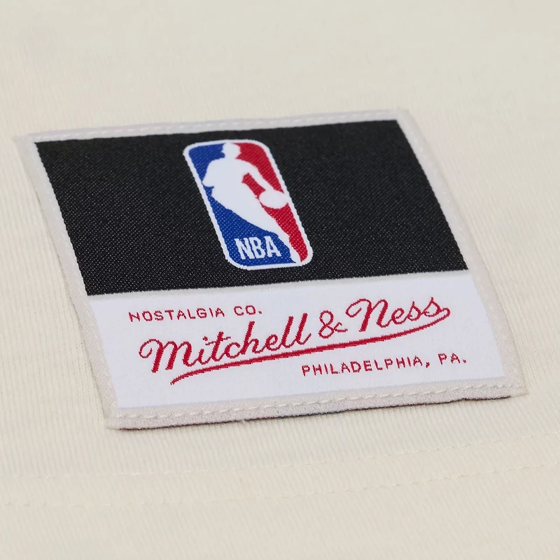 Mitchell  Ness Cleveland Cavaliers Hardwood Classics Chainstitch Premium T-Shirt