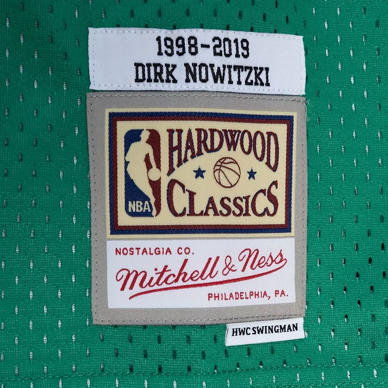 Mitchell  Ness Dirk Nowitzki Green Dallas Mavericks Hardwood Classics 1998 2019 Split Swingman Jersey