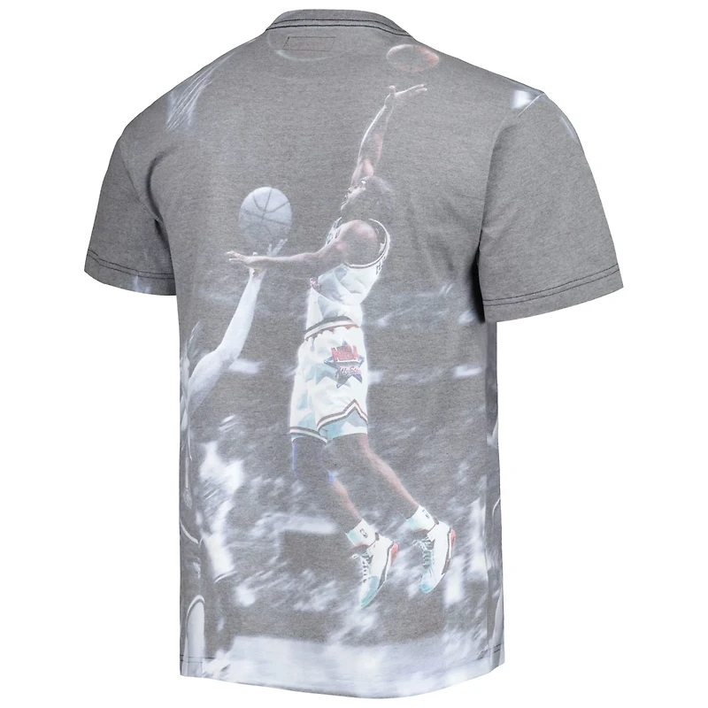 Mitchell  Ness Golden State Warriors Above the Rim Graphic T-Shirt