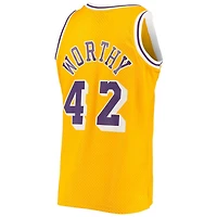 Mitchell  Ness James Worthy Los Angeles Lakers 1984/85 Hardwood Classics Swingman Jersey