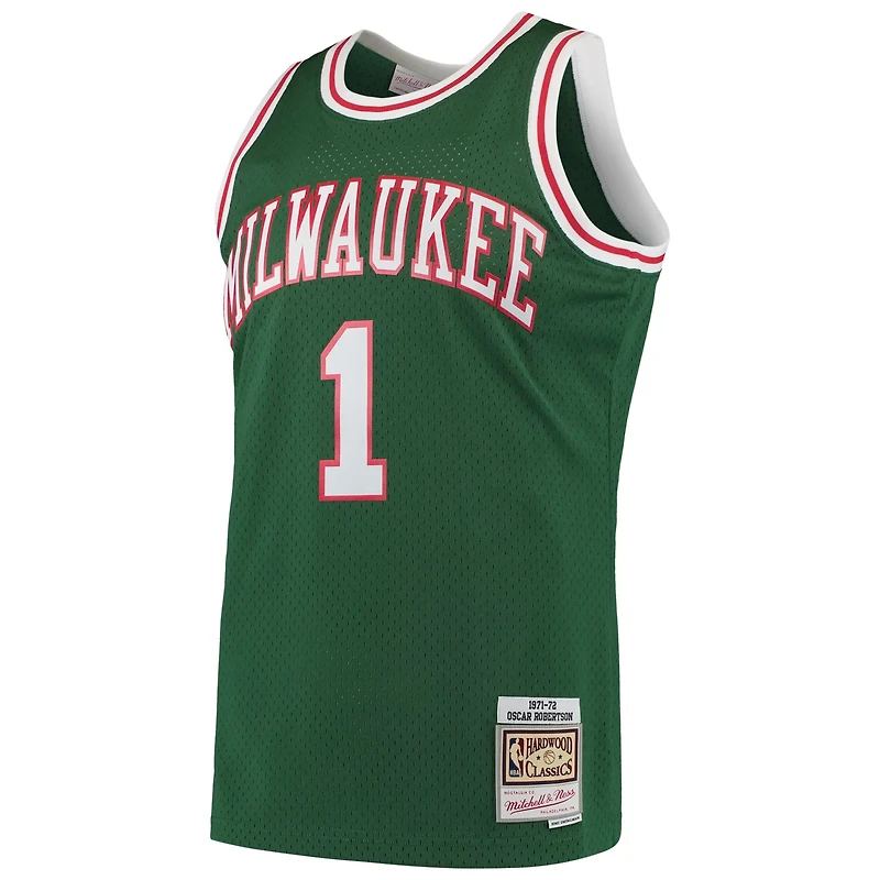 Mitchell Ness Oscar Robertson Milwaukee Bucks 1971/72 Hardwood Classics Swingman Jersey