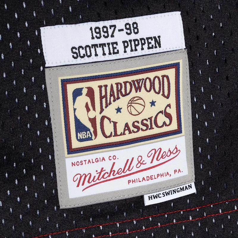 Mitchell  Ness Scottie Pippen /Black Chicago Bulls Hardwood Classics 1997/98 Split Swingman Jersey