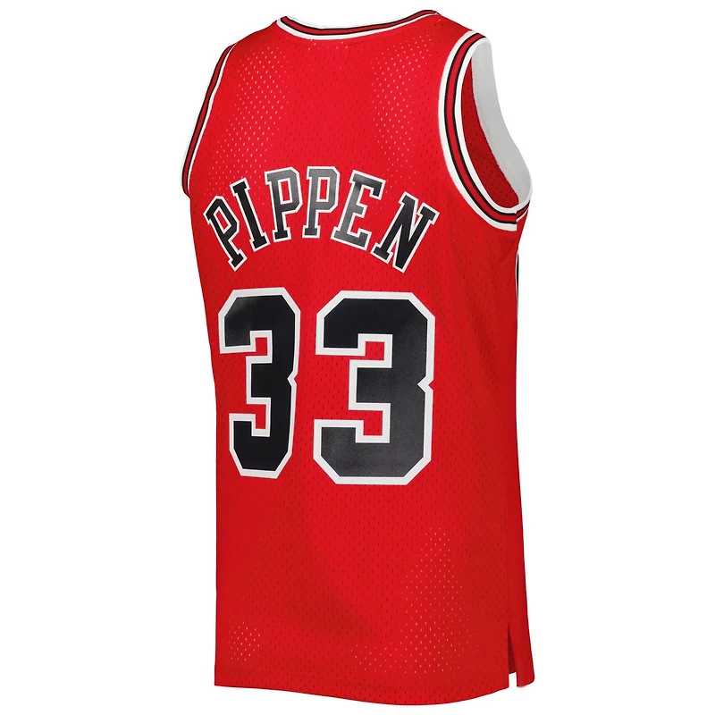 Mitchell Ness Scottie Pippen Chicago Bulls Hardwood Classics 2003-04 Swingman Jersey