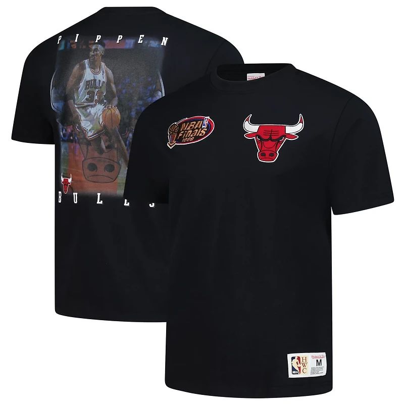 Mitchell Ness Scottie Pippen Chicago Bulls Hardwood Classics NBA Legends T-Shirt