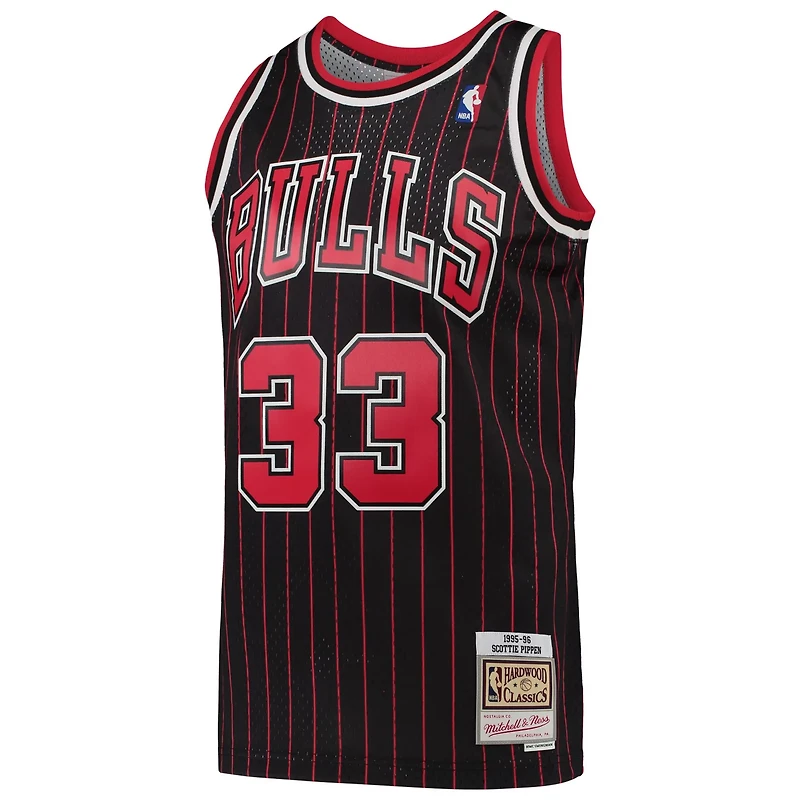 Mitchell Ness Scottie Pippen Chicago Bulls Hardwood Classics Swingman Jersey