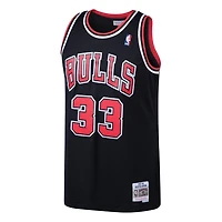Mitchell  Ness Scottie Pippen Chicago Bulls Hardwood Classics Swingman Jersey