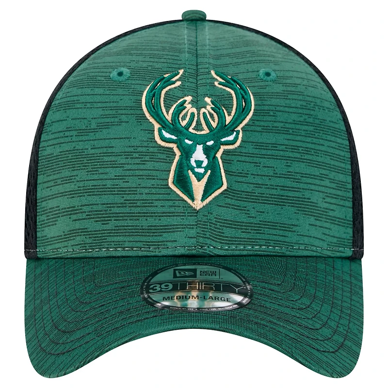 New Era Hunter Milwaukee Bucks Active Tech Neo Flex 39THIRTY Flex Hat