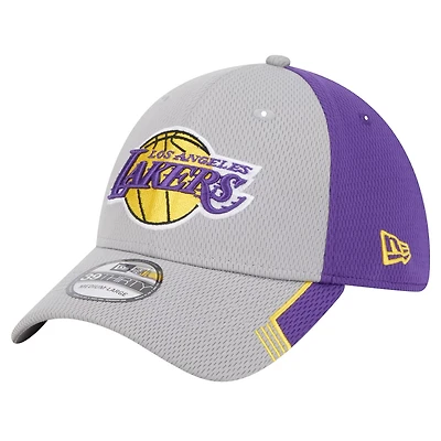 New Era Los Angeles Lakers Active Trim 39THIRTY Flex Hat