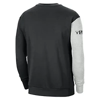 Nike /Heather Gray Milwaukee Bucks Courtside Versus Force  Flight Pullover Sweatshirt