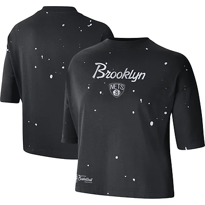 Nike Brooklyn Nets Courtside Splatter Cropped T-Shirt