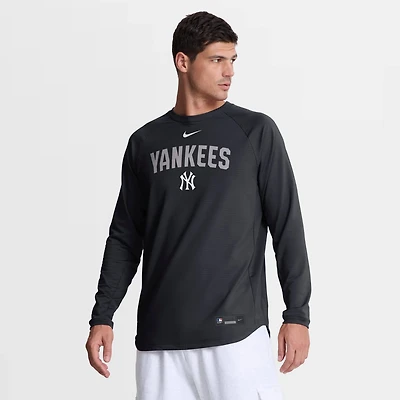 Nike New York Yankees Authentic Collection Raglan Dri-FIT Sweatshirt