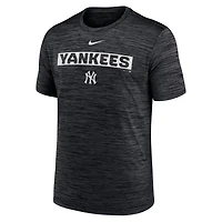 Nike New York Yankees Velocity Dri-FIT T-Shirt