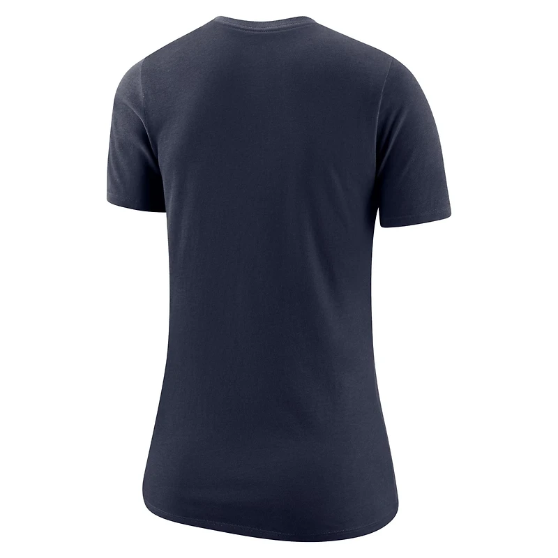 Nike UConn Huskies 2023 NCAA Mens Basketball National Champions Pebble T-Shirt