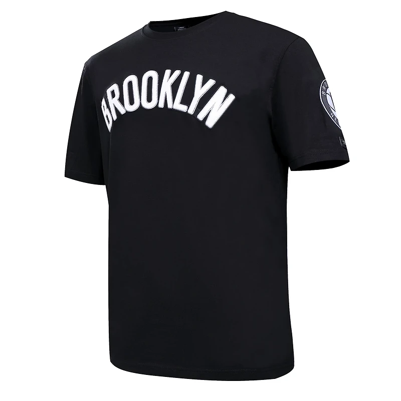 Pro Standard Brooklyn Nets Chenille T-Shirt