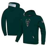 Pro Standard Hunter Milwaukee Bucks Split Logo Pullover Hoodie