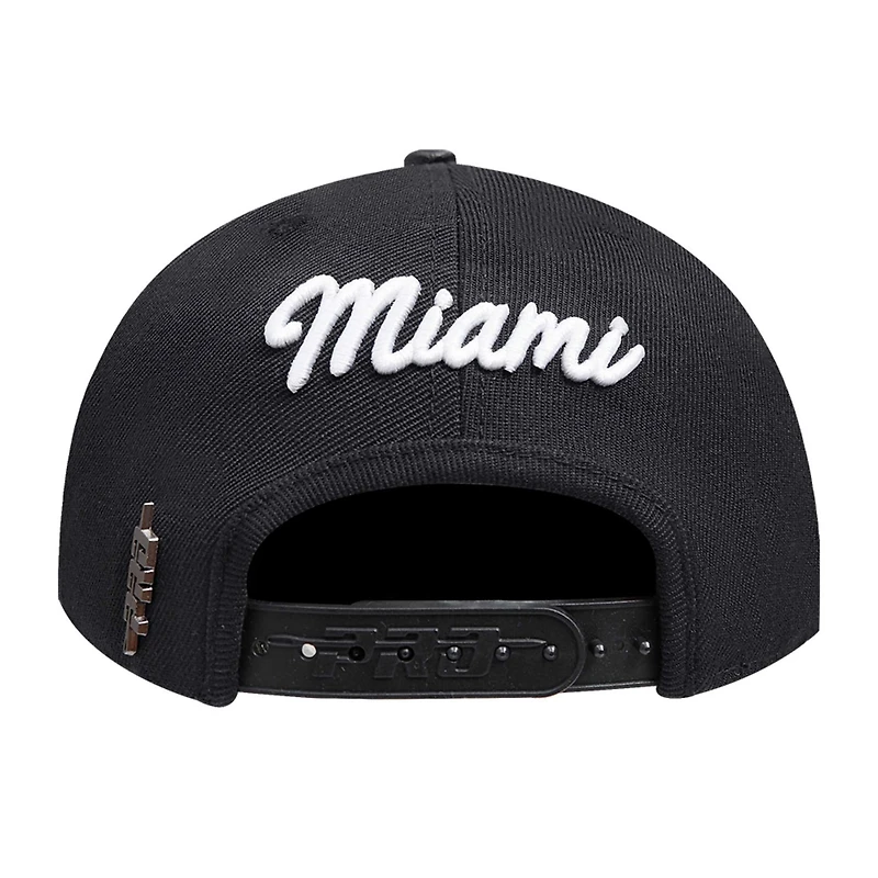 Pro Standard Miami Heat Paint the City Pinch Front Snapback Hat