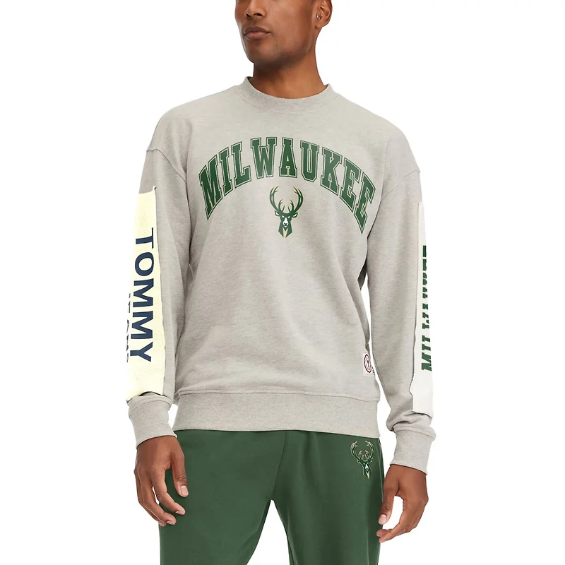 Tommy Jeans Milwaukee Bucks James Patch Pullover Sweatshirt