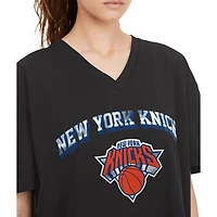 Tommy Jeans New York Knicks Ashley V-Neck T-Shirt