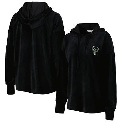 Touch Milwaukee Bucks End Line Velour Pullover Hoodie
