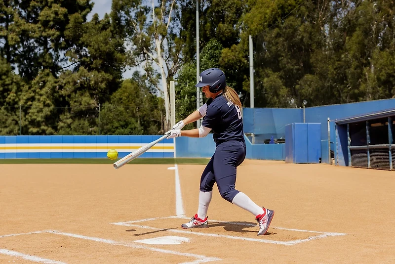 EASTON Ghost Unlimited 2025 Fastpitch Softball Bat -8