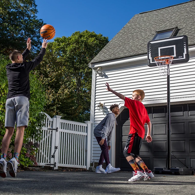 Franklin 44 in Portable Basketball System