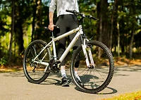Ozone 500 Adults’ Descender 26 15-Speed Mountain Bike