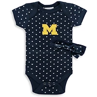 Girls Newborn  Michigan Wolverines Hearts Bodysuit and Headband Set
