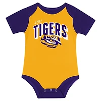 Newborn  LSU Tigers Dynamic Duo Bodysuit Bib Cuffed Knit Hat Set