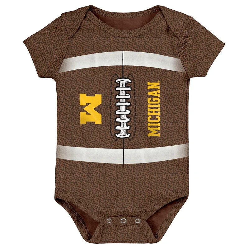 Newborn  Michigan Wolverines Catch Me Football Bodysuit