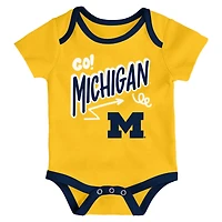 Newborn  Outerstuff Michigan Wolverines Three-Pack All Day Play Bodysuit Set