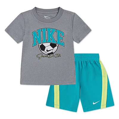 Nike Toddler Boys' Sportball Shorts Set