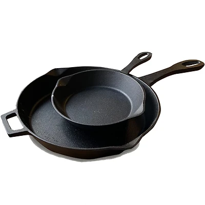Bayou Classic® 8-in and 12-in Cast Iron Skillet Set
