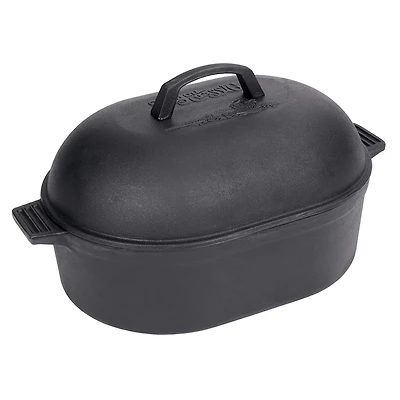Bayou Classic 12 qt Cast Iron Oval Roaster with Lid