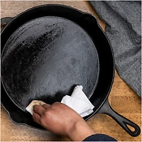 Blackstone 15.3 oz Griddle Seasoning and Cast Iron Conditioner