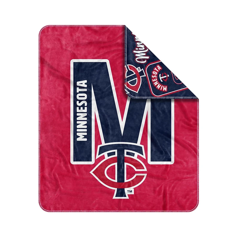 Minnesota Twins 50 x 60 Dream Weave Throw Blanket