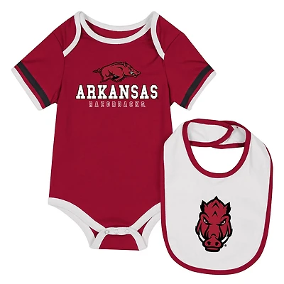 Newborn  Infant Colosseum Arkansas Razorbacks Bodysuit  Bib Set