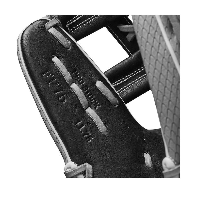 Wilson 11.75 in A2000 Fastpitch Infield Softball Glove