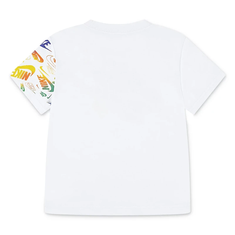 Nike Boys' 4-7 Club Revealed Graphic T-shirt