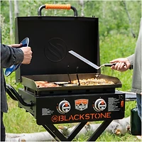 Blackstone Omnivore 22 in On-The-Go 2-Burner Griddle with Flexfold Legs
